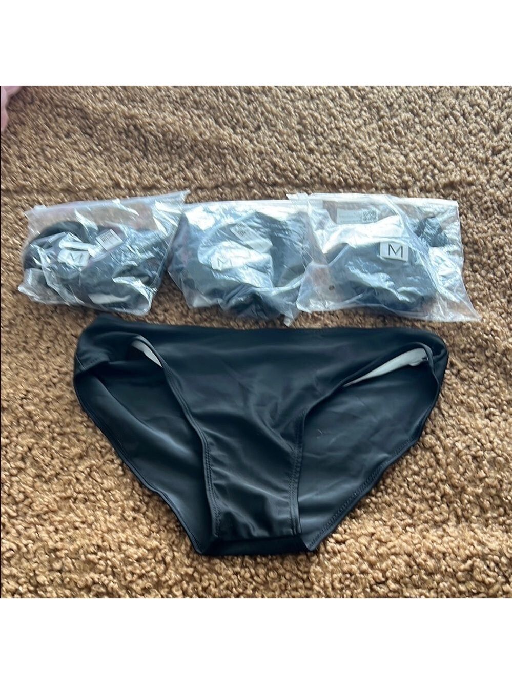 Black Swim Bottom Women's Size Medium - Picture 3 of 3